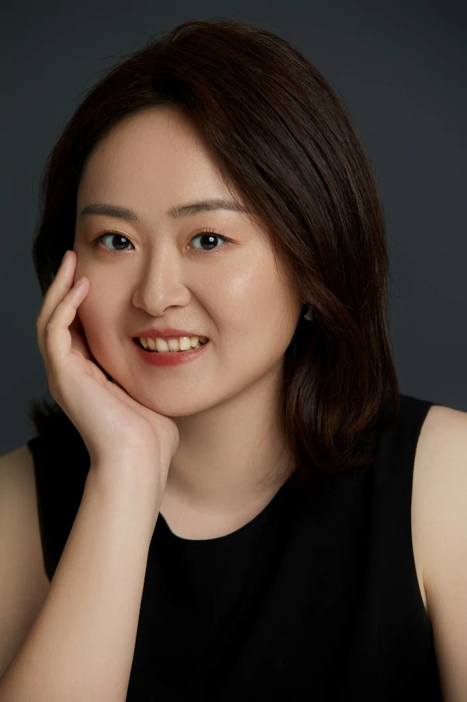 Dr. Rosy Xi Luo