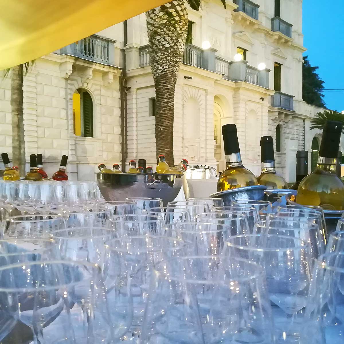 Evening Dinner Setup at Villa Rendano